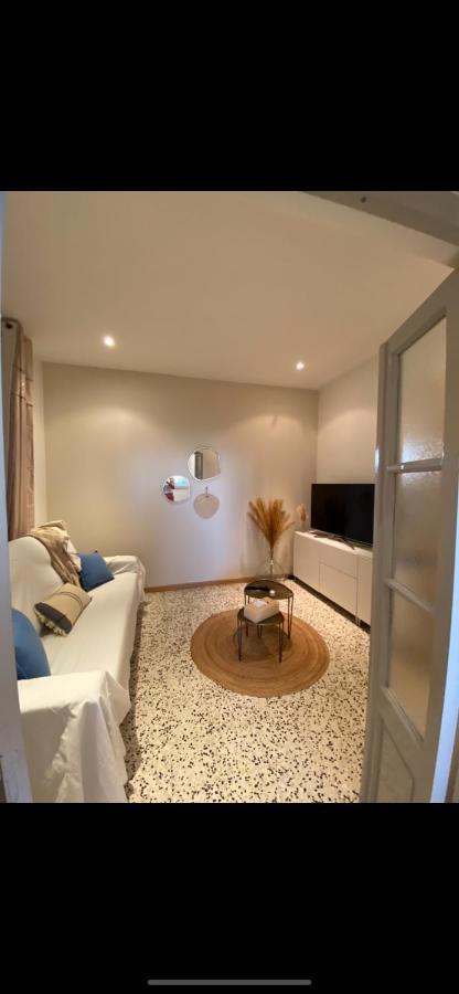 Apartment En Bord De *